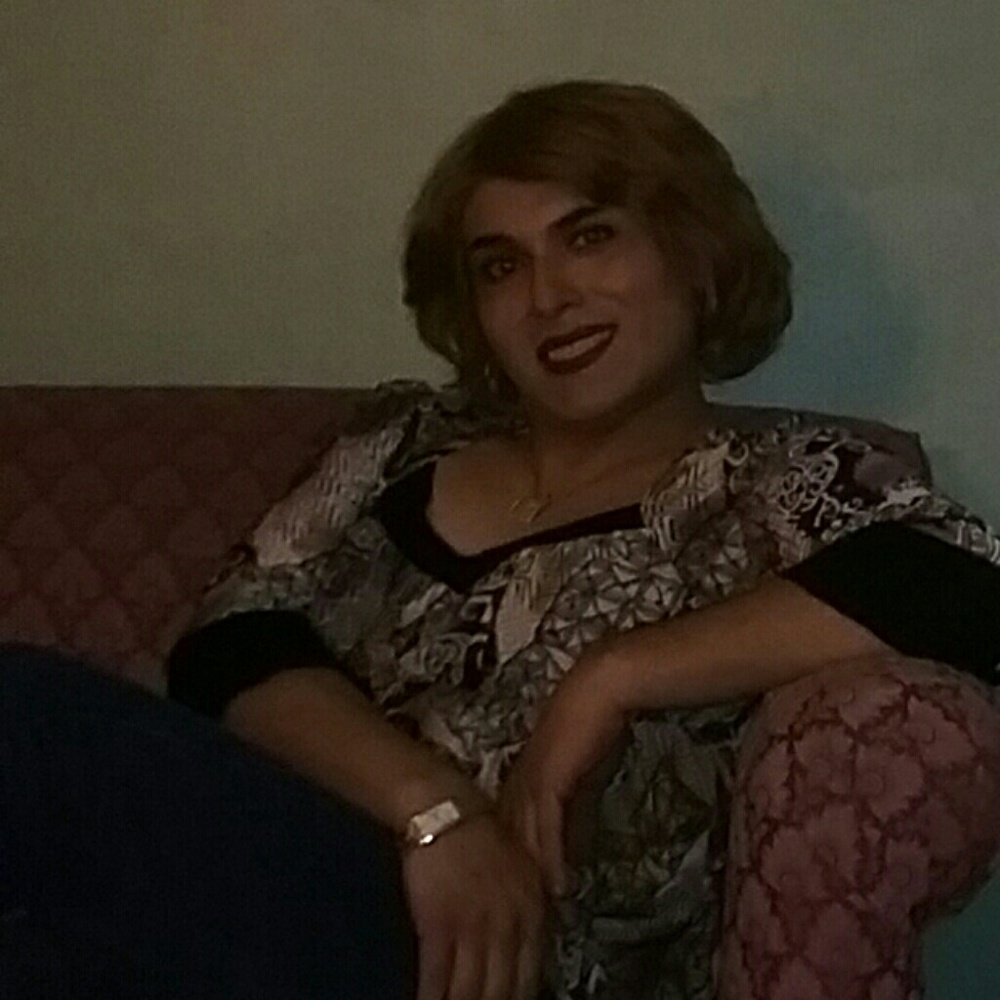 Meet your Posher, April